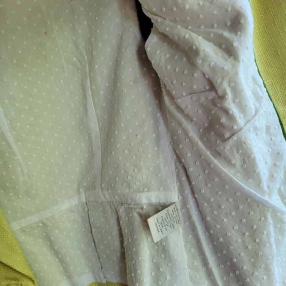 Versatile, pistachio green jacket - Picture 5 of 5